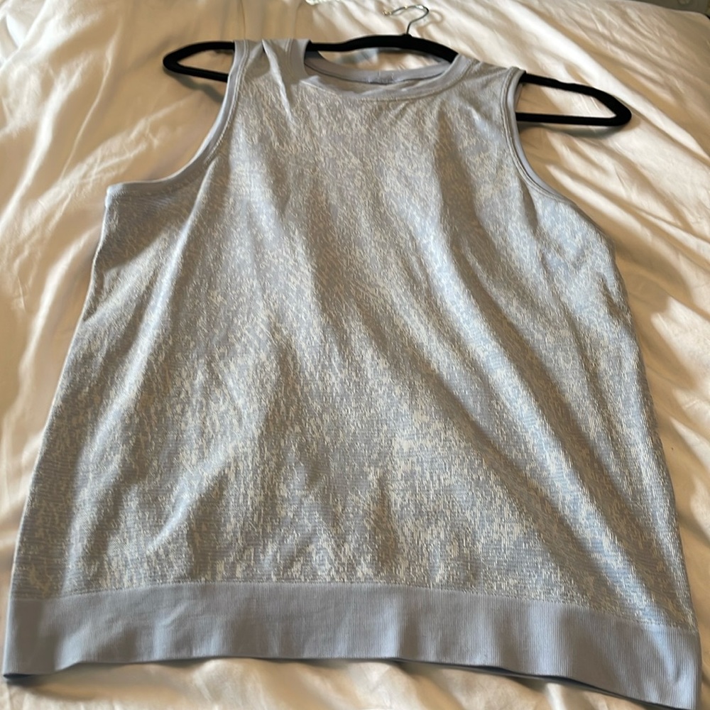 Lululemon swiftly relaxed muscle tank